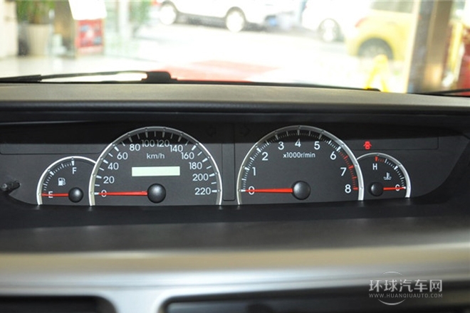 2013款 2.4L 自動(dòng)舒適型