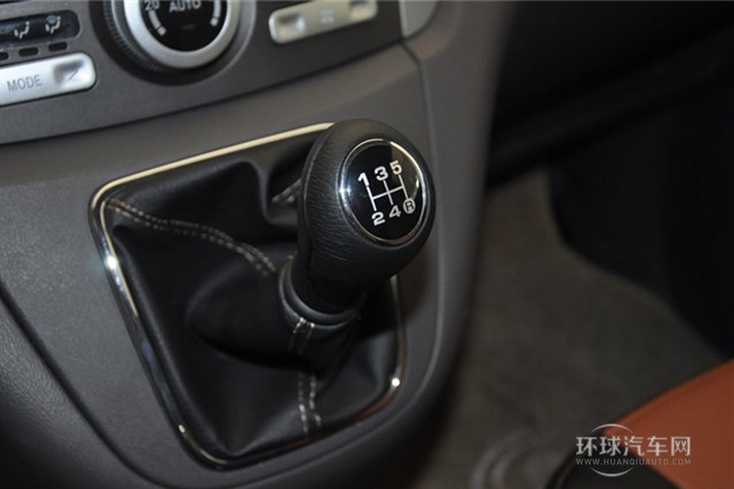 2013款 2.4L 自動(dòng)精英型