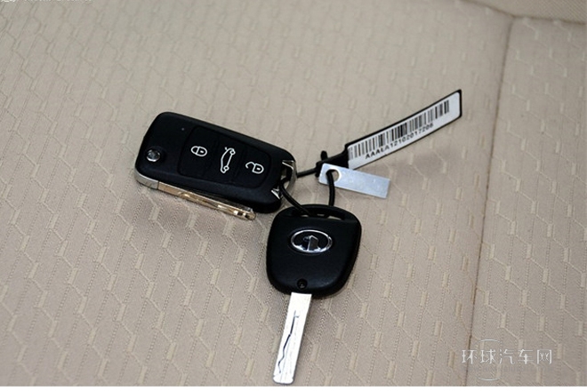 2013款 1.5L 手動舒適型