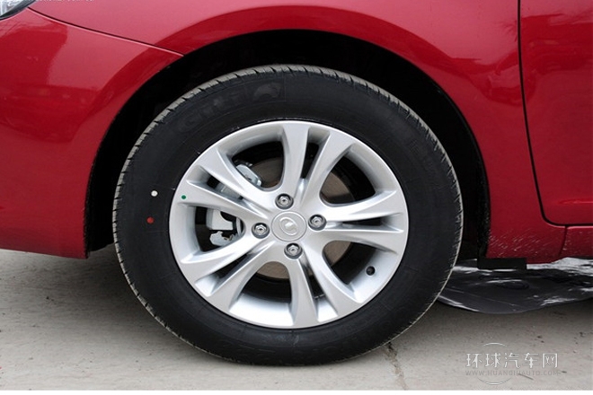 2013款 新視界版 1.5L 手動時尚型