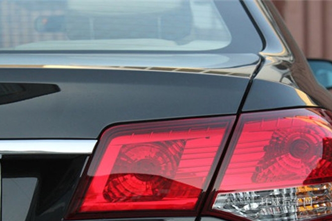 2013款 1.5L 手動豪華型