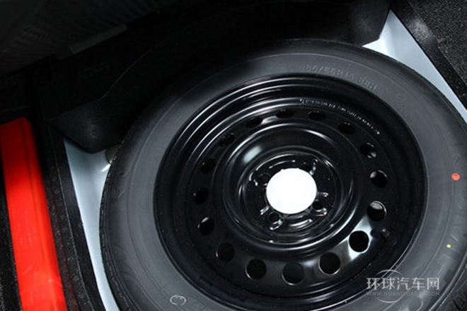 2013款 1.5L CVT豪華型