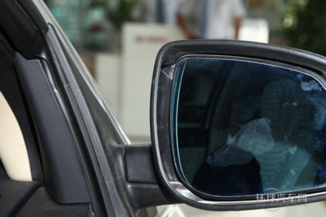 2013款 1.5L CVT豪華型