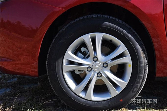 2013款 1.5L 手動精英型