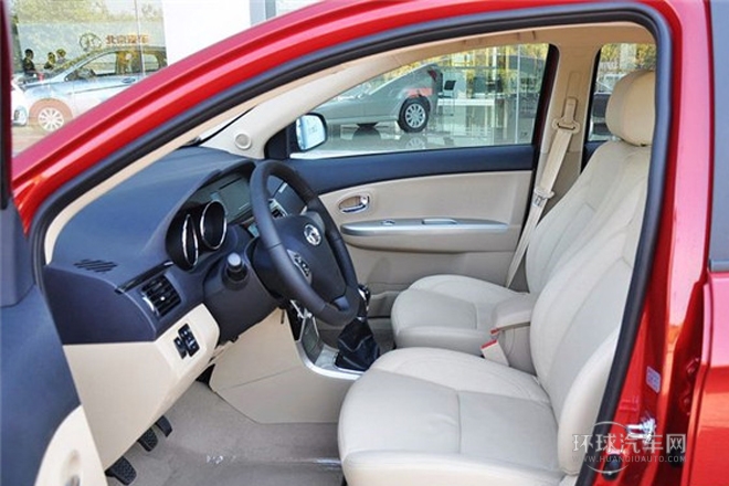 2013款 1.5L 手動(dòng)精英型