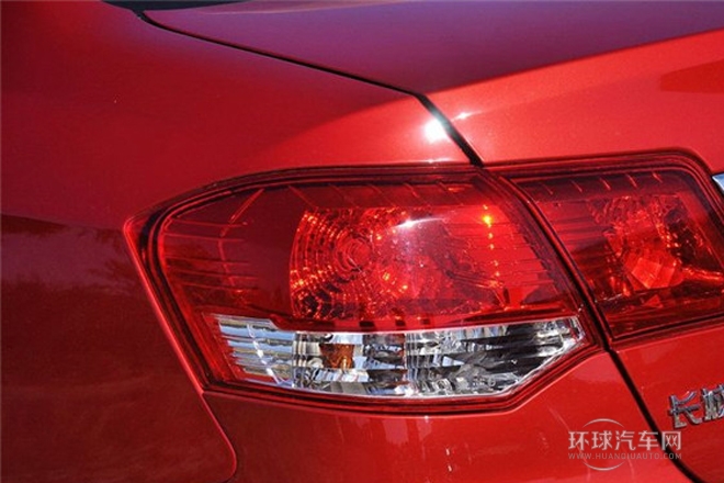 2013款 1.5L 手動精英型