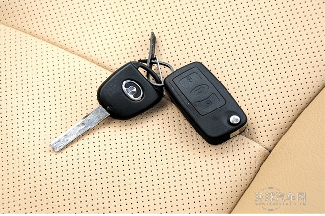 2013款 1.5L CVT精英型