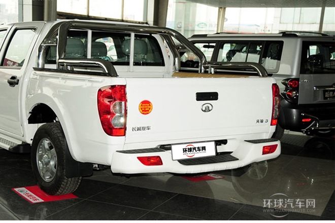 2011款 2.4L公務版 豪華型 兩驅小雙排