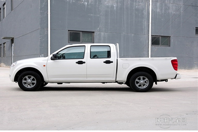 2011款 2.4L公務版 豪華型 兩驅小雙排