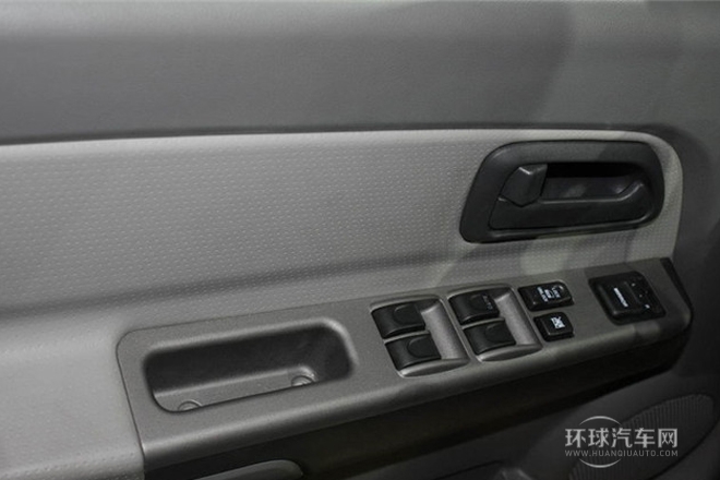 2011款 2.8T商務版 豪華型大雙排