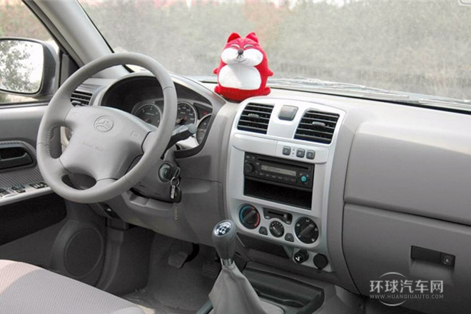 2011款 2.8T公務(wù)版 豪華型 兩驅(qū)小雙排