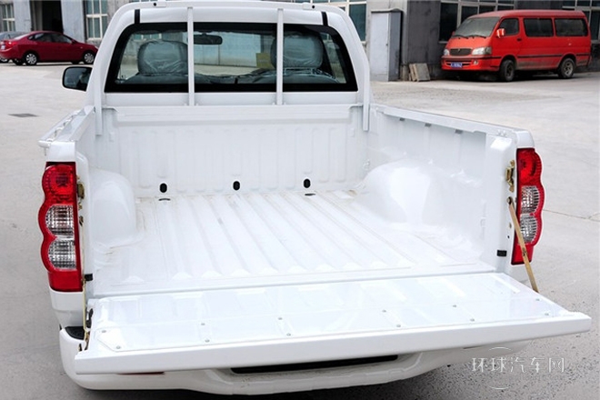 2011款 2.8T公務版 豪華型 兩驅大雙排