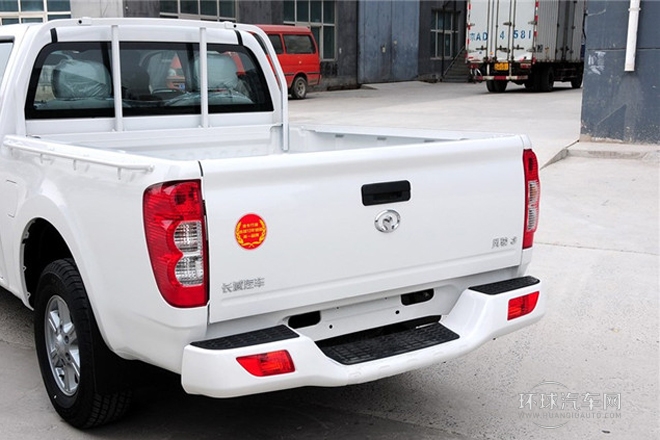 2011款 2.8T公務版 豪華型 兩驅(qū)大雙排