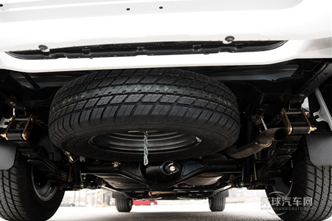 2011款 2.8T公務版 尊貴型 兩驅(qū)小雙排