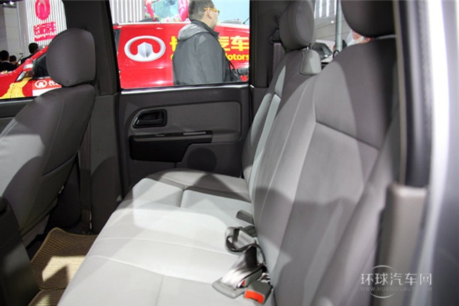 2011款 2.8T公務版 尊貴型 兩驅小雙排