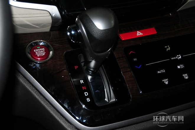 2015款 2.4L 豪華版