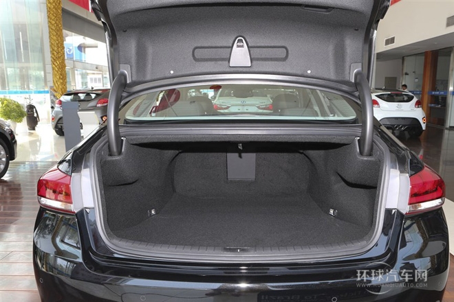 2015款 3.3 GDi 四驅豪華版