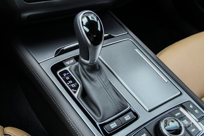 2015款 3.3 Gdi 四驅旗艦版