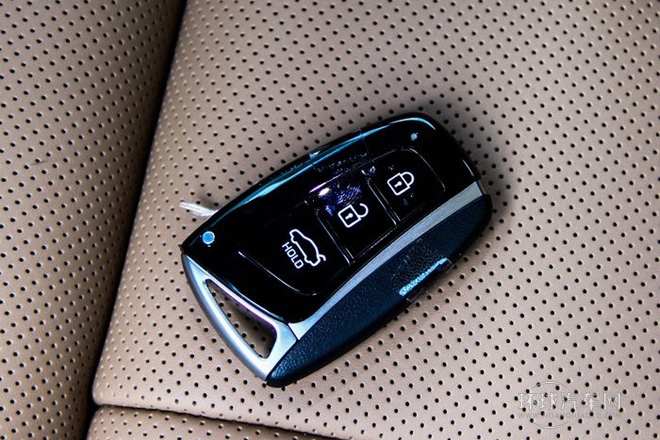 2015款 3.3 Gdi 四驅旗艦版