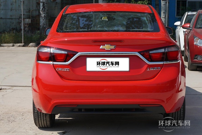 2015款 1.5L 自動時尚版