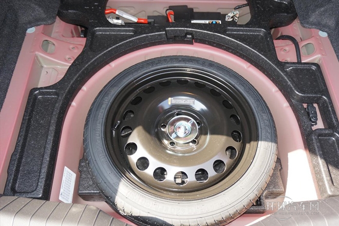 2015款 1.5L 自動時尚版