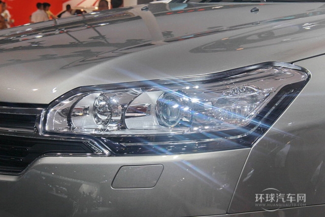 2014款 2.3L 自動(dòng)尊貴型