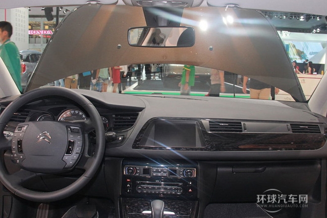 2014款 2.3L 自動尊貴型