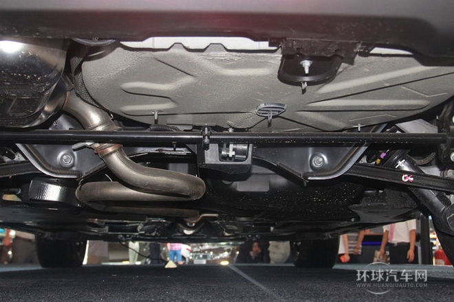 2014款 2.3L 自動(dòng)尊貴型