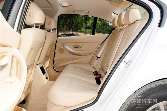 2015款 316i 進取型