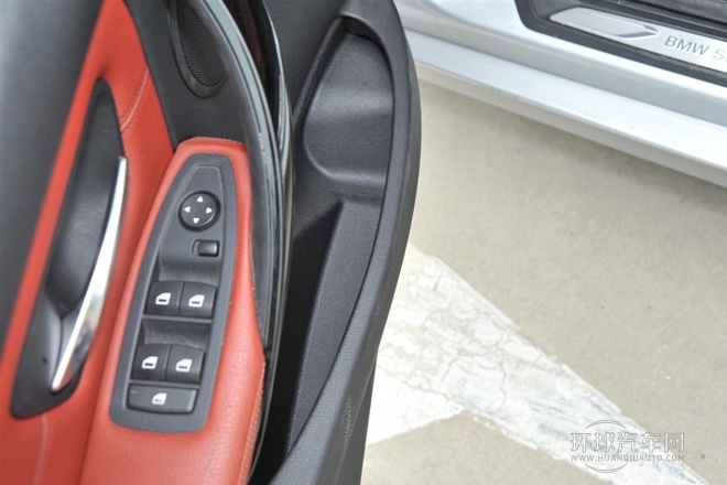 2015款 316i 運(yùn)動(dòng)設(shè)計(jì)套裝