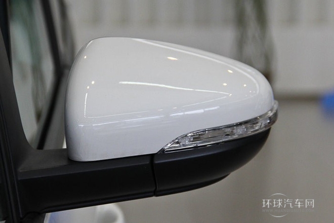 2015款 1.4T 手動舒適版5座