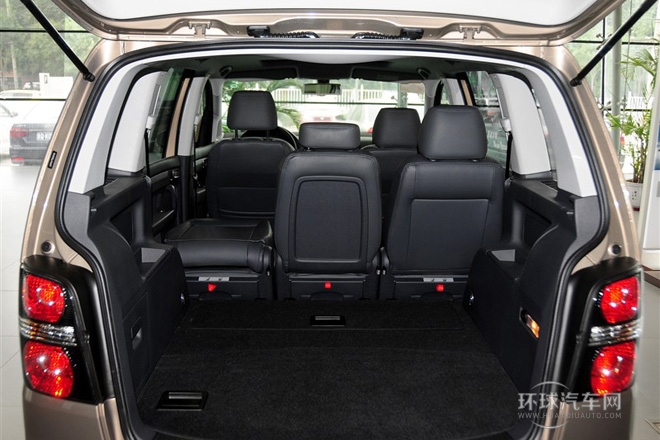 2015款 1.4T 自動(dòng)旗艦版5座