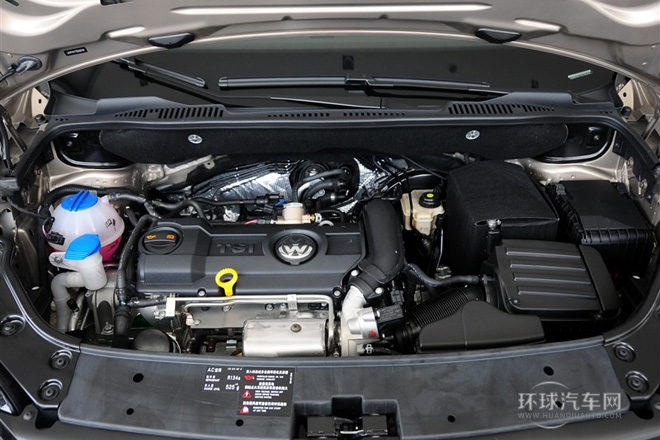 2015款 1.4T 自動旗艦版5座