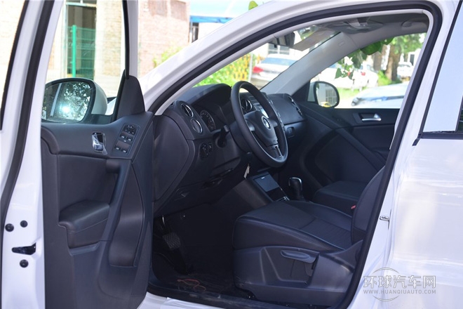 2015款 1.8TSI 手動兩驅風尚版