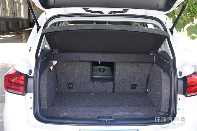 2015款 1.8TSI 手動兩驅(qū)風(fēng)尚版