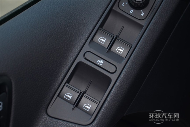 2015款 1.8TSI 手動兩驅風尚版