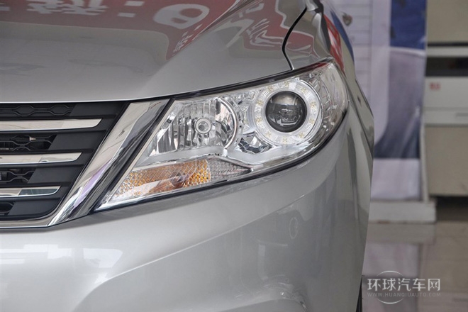 2014款 1.5L 手動(dòng)智驅(qū)實(shí)尚型