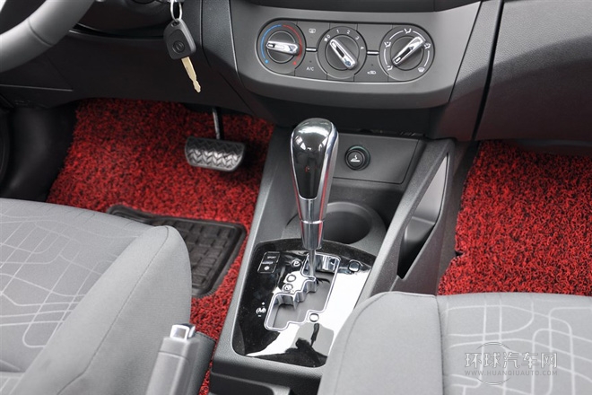 2014款 1.5L 自動智尚型