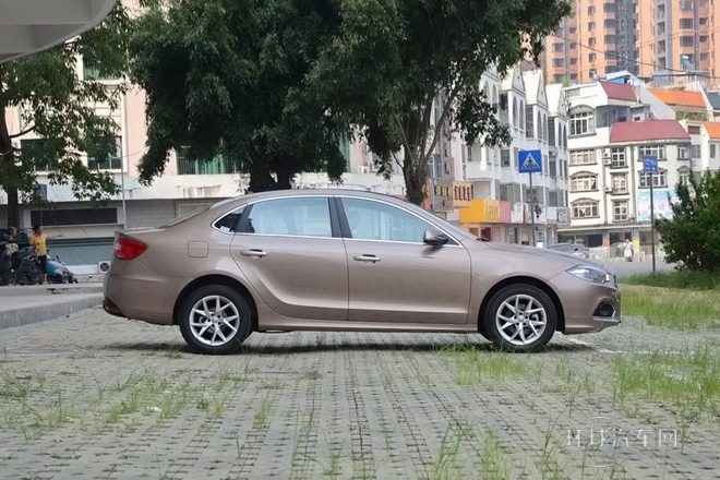 2014款 1.5T 自動(dòng)智能型