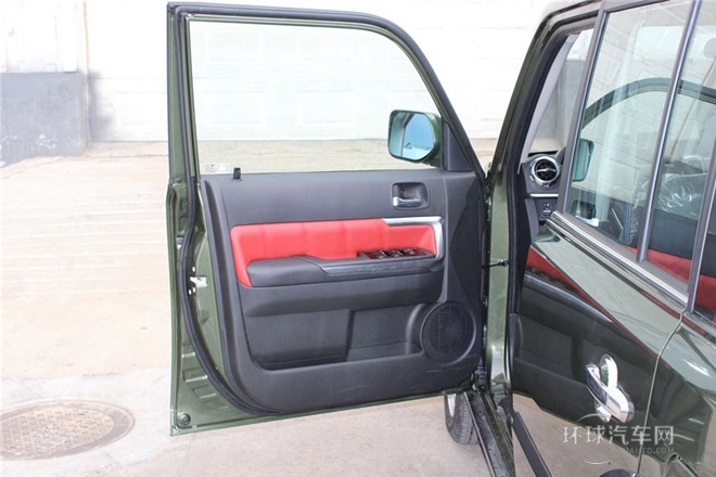 2014款 1.5L 手動都市版