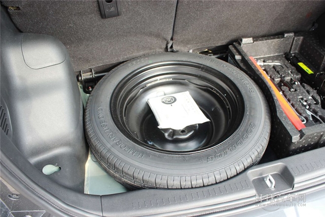 2014款 1.5L 手動都市版