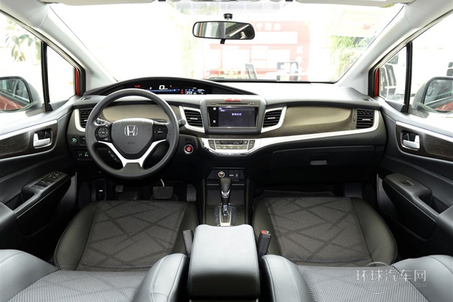 2014款 1.8L 自動舒適精英版 5座