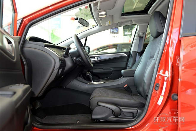 2014款 1.8L 自動舒適精英版 5座