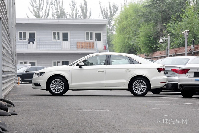 2014款 Limousine 35 TFSI 進取型