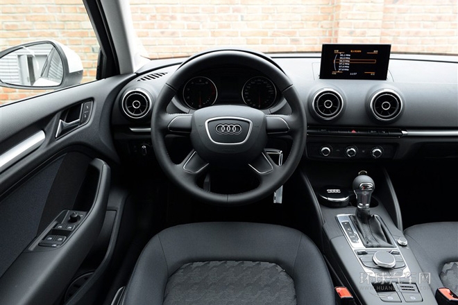 2014款 Limousine 35 TFSI 進(jìn)取型