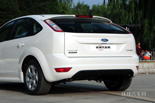 2014款  兩廂經典 1.8L 自動酷白典藏版