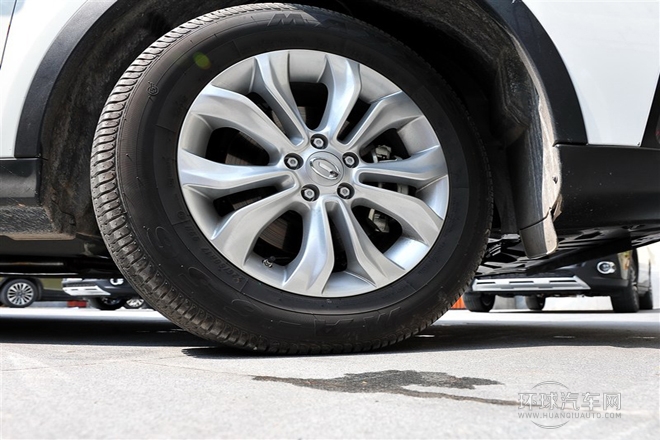 2015款 1.8T 自動(dòng)兩驅(qū)精英版