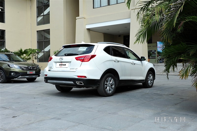 2015款 1.8T 自動兩驅精英版