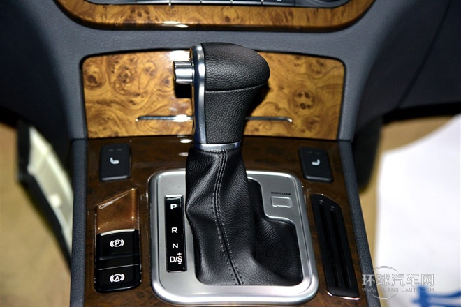 2014款 2.0T 自動(dòng)兩驅(qū)基本型