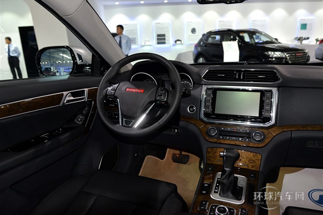 2014款 2.0T 自動兩驅基本型